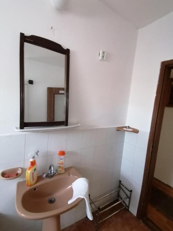 Malomtavi Vendeghaz Apartment Tapolca Exterior photo